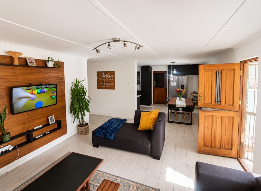 3 Bedroom Property for Sale in Bothasrus Eastern Cape